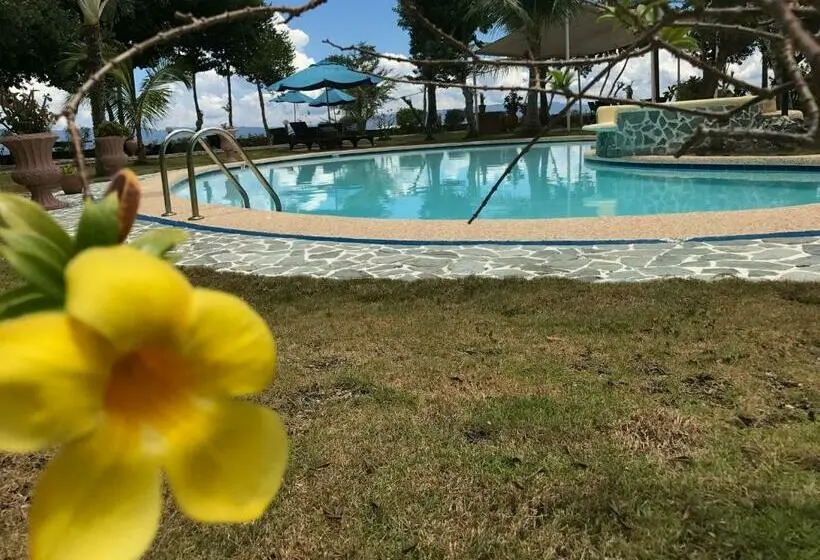 オーシャンビューデラックスルーム, Cabilao Sunset Dive & Beach Resort