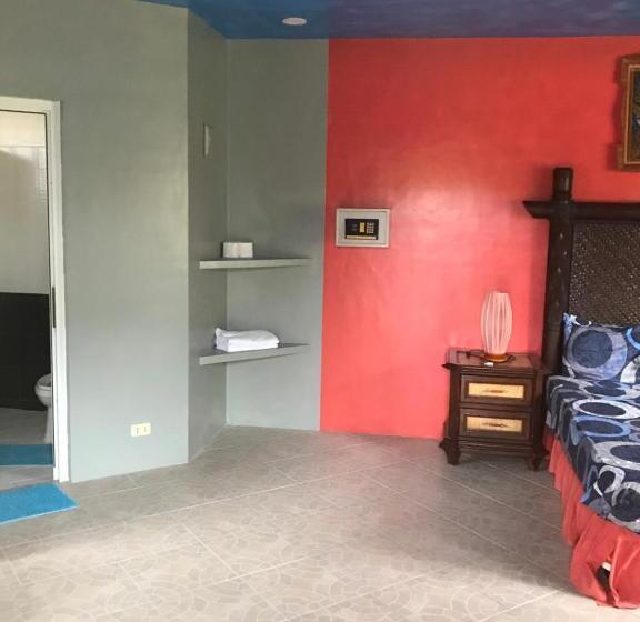 Номер Deluxe Вид на Море, Cabilao Sunset Dive & Beach Resort