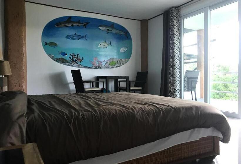 Номер Стандарт с Балконом, Cabilao Sunset Dive & Beach Resort