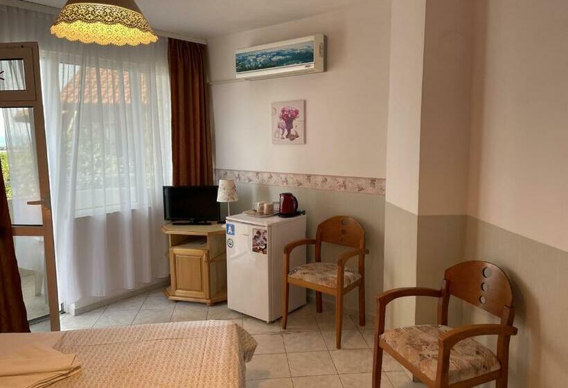 Номер Стандарт Вид на Море с Балконом, Apartments Panorama Ravda