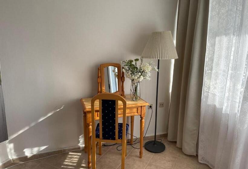 Апартаменты Deluxe 1 Спальня, Apartments Panorama Ravda