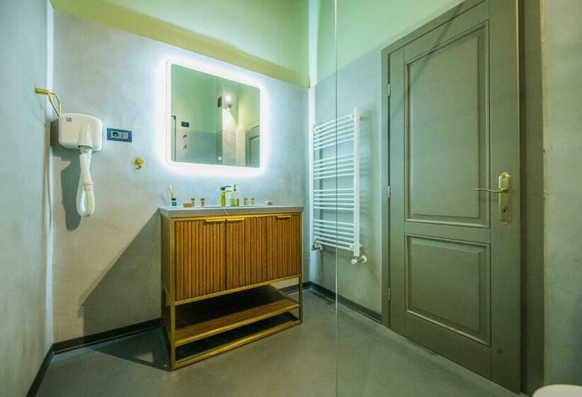 غرفة قياسية, Pensiunea Casa Buna