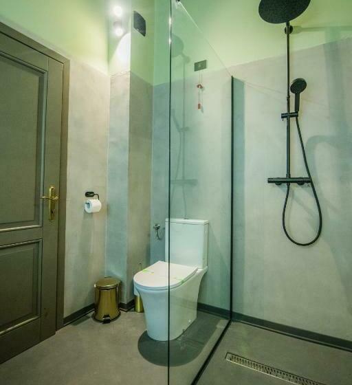 غرفة قياسية, Pensiunea Casa Buna