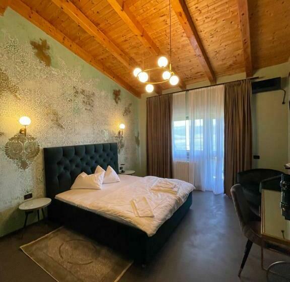 غرفة قياسية, Pensiunea Casa Buna