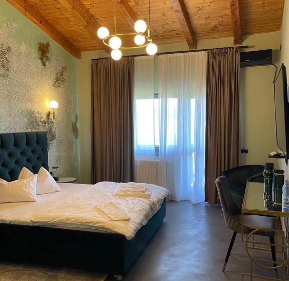 غرفة قياسية, Pensiunea Casa Buna