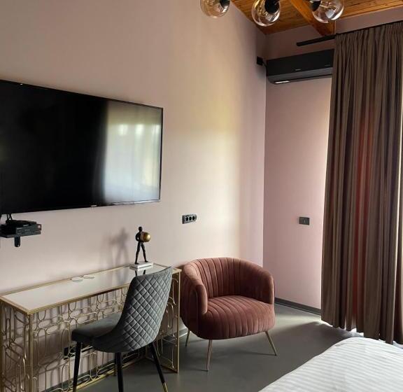 غرفة سوبيريور مطلة على الجبل, Pensiunea Casa Buna