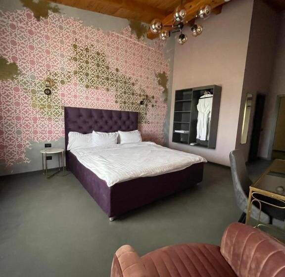 غرفة سوبيريور مطلة على الجبل, Pensiunea Casa Buna