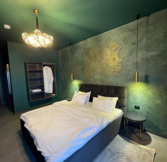 غرفة قياسية, Pensiunea Casa Buna