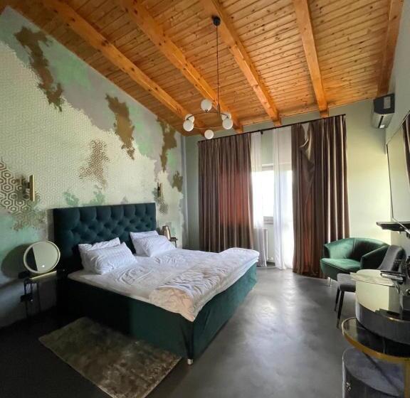 غرفة سوبيريور مطلة على الجبل, Pensiunea Casa Buna