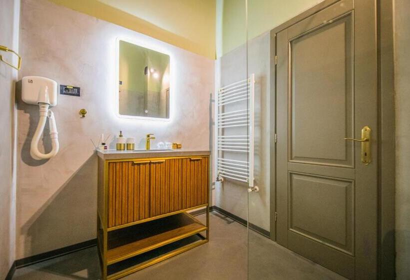 غرفة سوبيريور مطلة على الجبل, Pensiunea Casa Buna