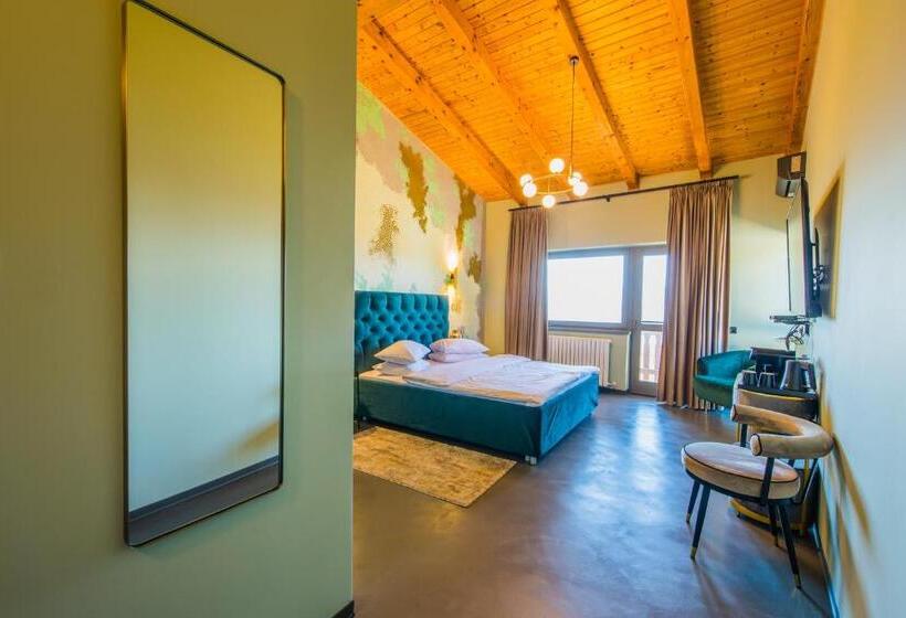 غرفة سوبيريور مطلة على الجبل, Pensiunea Casa Buna