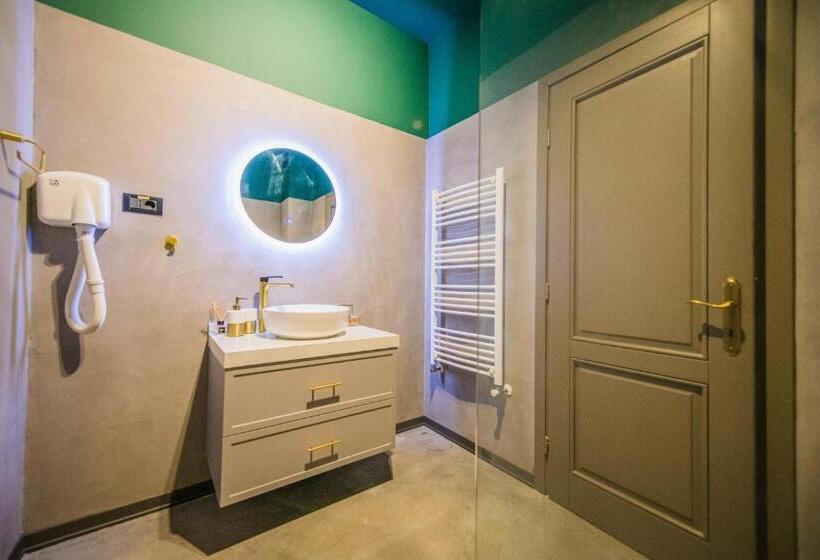 غرفة قياسية, Pensiunea Casa Buna