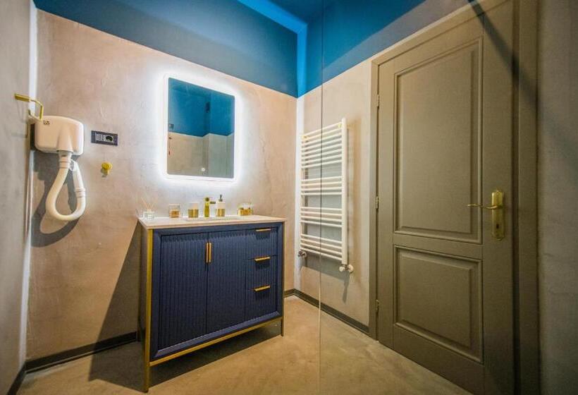 غرفة قياسية, Pensiunea Casa Buna