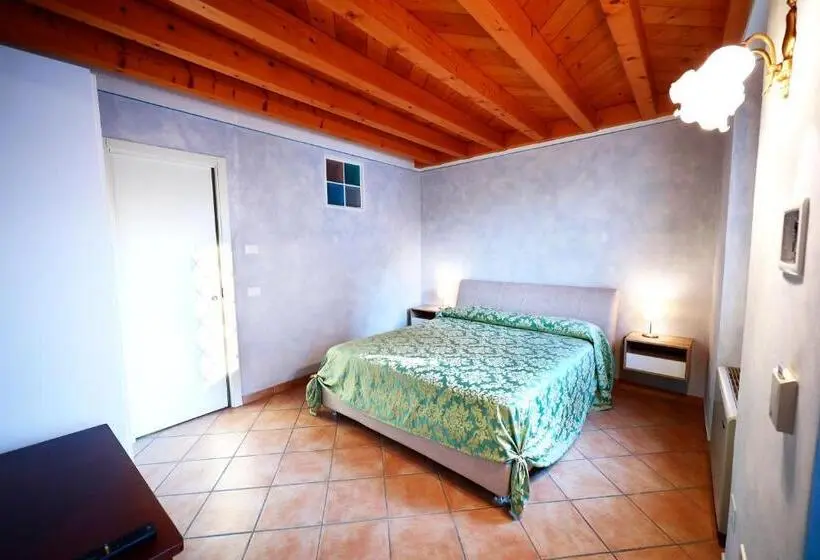 スタンダードルーム, Affittacamere Residenza Del Duca