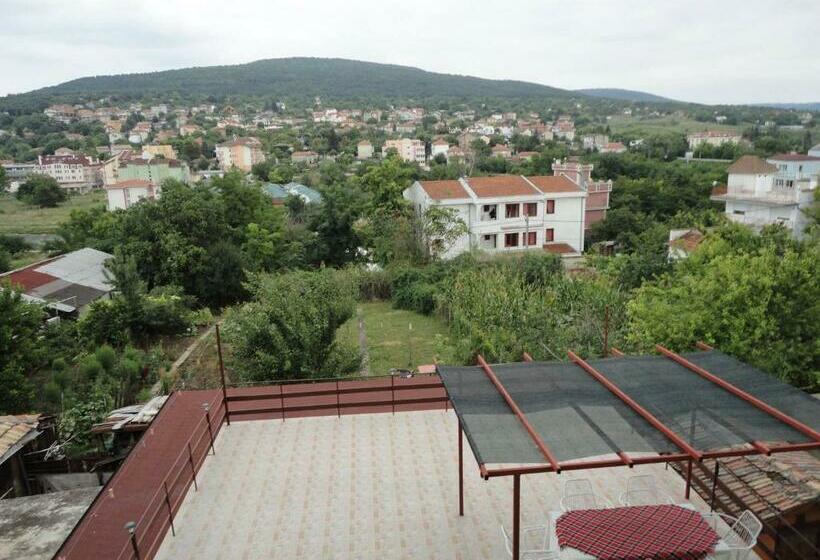 带1个卧室的带阳台的公寓, Guest House Astra