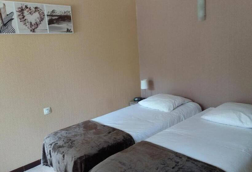 Бунгало Стандарт Вид на Сад, Acacias Hôtel Motel