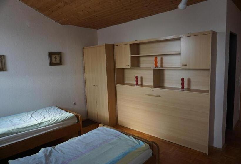 Номер Стандарт Трехместный, & Pension Haus Dewenter