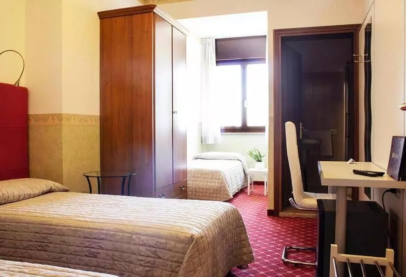 スタンダードトリプルルーム, Albergo Ristorante Belvedere