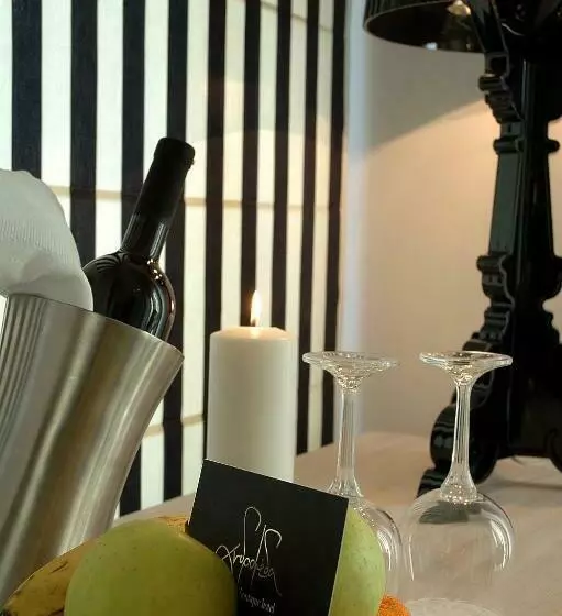 اتاق سوپریور, Andromeda Boutique