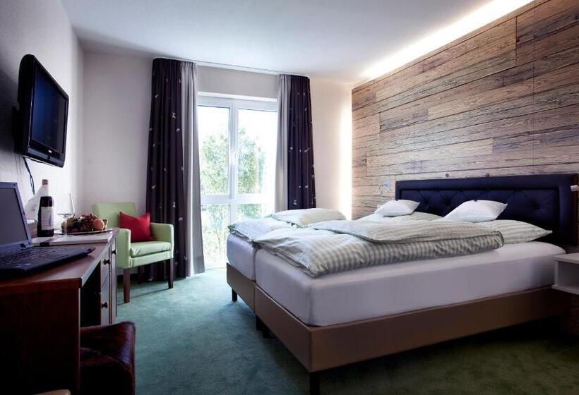 スタンダードトリプルルーム, Restaurant Anna