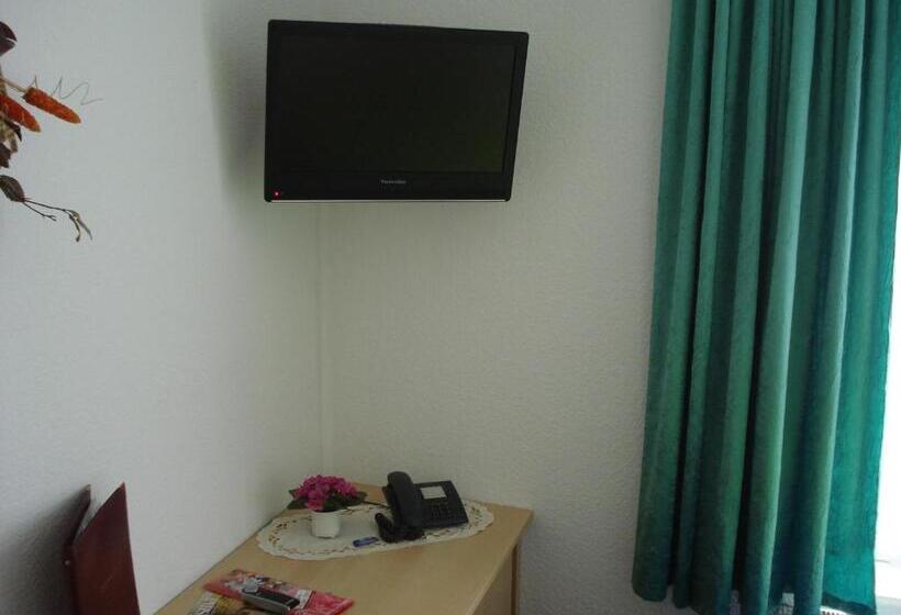 スタンダードシングルルーム, Bierstübl