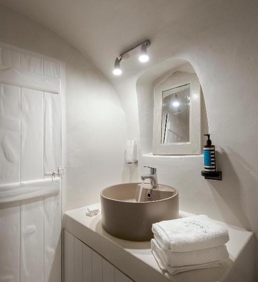 패밀리 스위트, Blue Dolphins Apartments