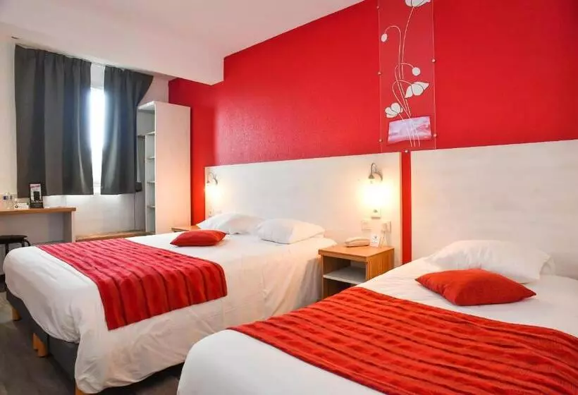 コンフォートトリプルルーム, Brit Hotel Confort Saint Lô