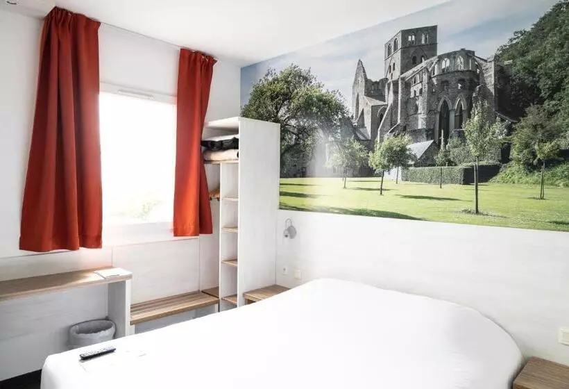 コンフォートトリプルルーム, Brit Hotel Confort Saint Lô