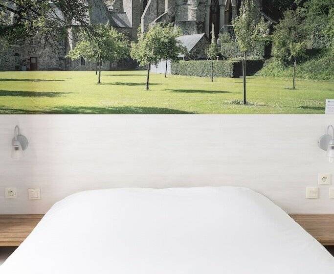 غرفة قياسية, Brit Hotel Confort Saint Lô