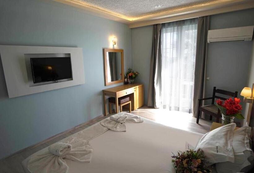 اتاق استاندارد, Crystal Beach