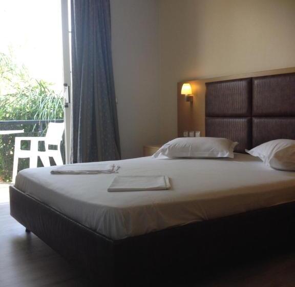 اتاق استاندارد, Crystal Beach