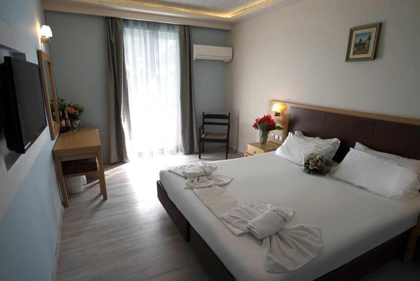 اتاق استاندارد با چشمانداز دریا, Crystal Beach