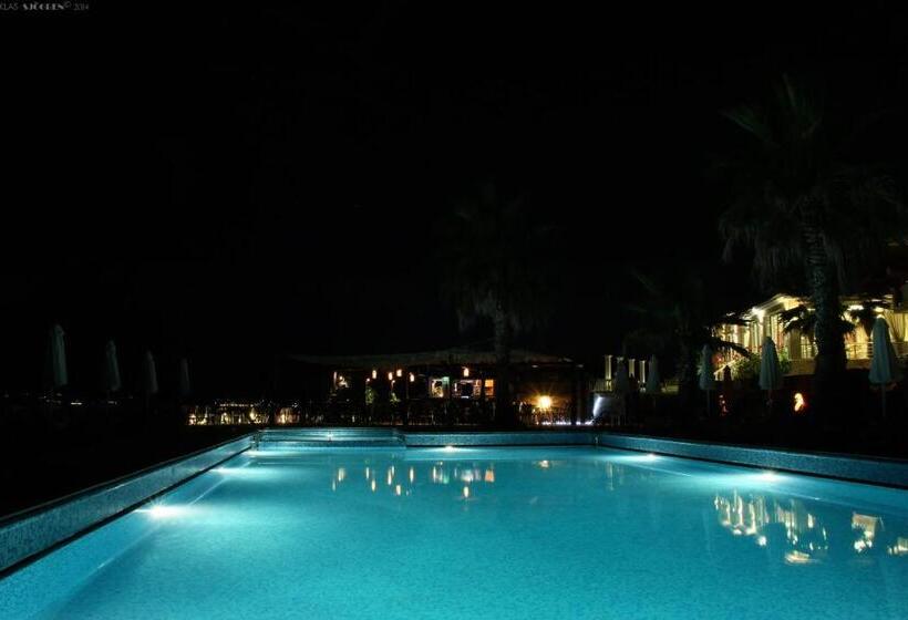 اتاق لوکس با چشمانداز دریا, Crystal Beach