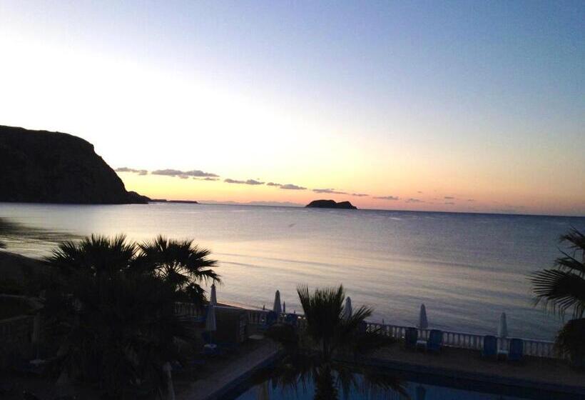 اتاق لوکس با چشم‌انداز دریا, Crystal Beach