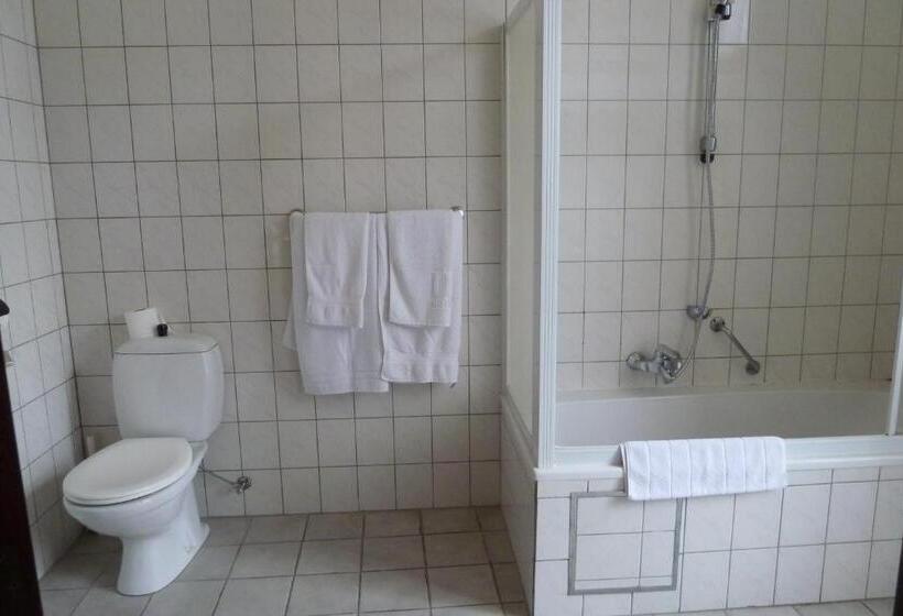 标准间, De Franse Kroon