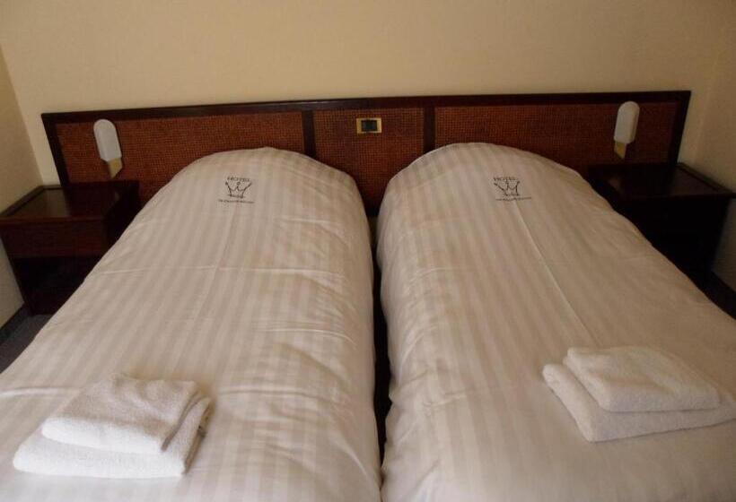 标准间, De Franse Kroon