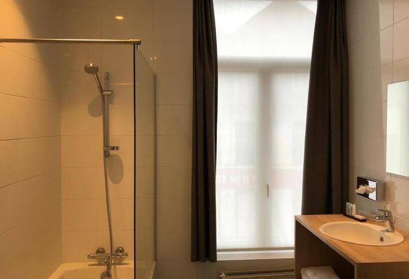 豪华房间, De Franse Kroon