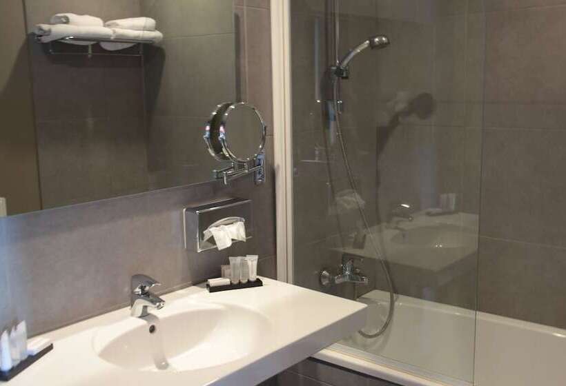 豪华房间, De Franse Kroon