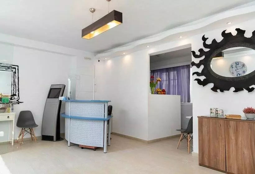 スーペリアールーム, Depis Place & Apartments