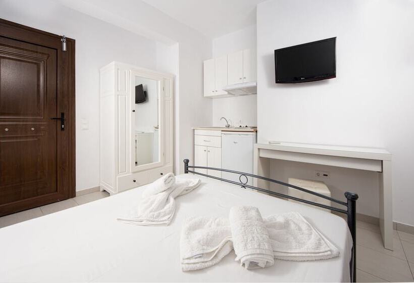 스탠다드 스튜디오, Depis Place & Apartments