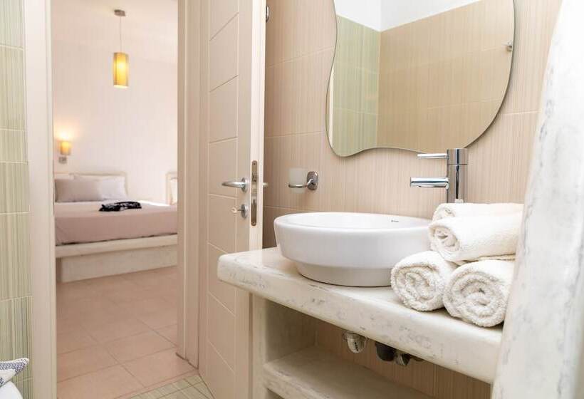 수피리어 트리플 룸, Depis Place & Apartments