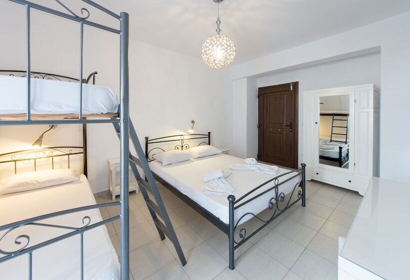 Четырехместный Номер Economy, Depis Place & Apartments