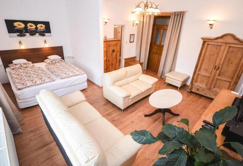 סוויטת 2 חדרי שינה, Diana Apartments