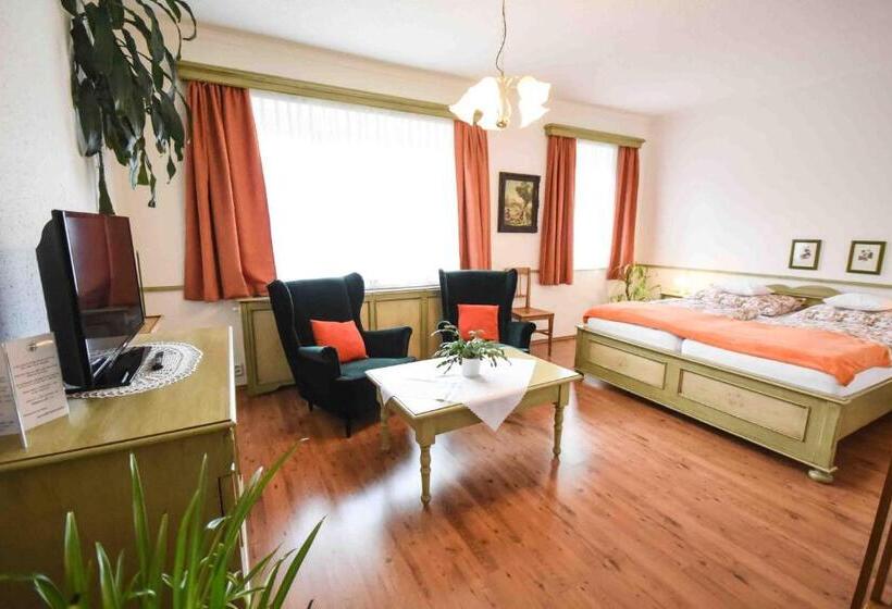 סוויטת 2 חדרי שינה, Diana Apartments