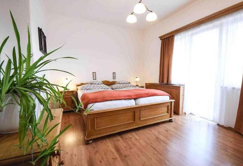 סוויטת 2 חדרי שינה, Diana Apartments