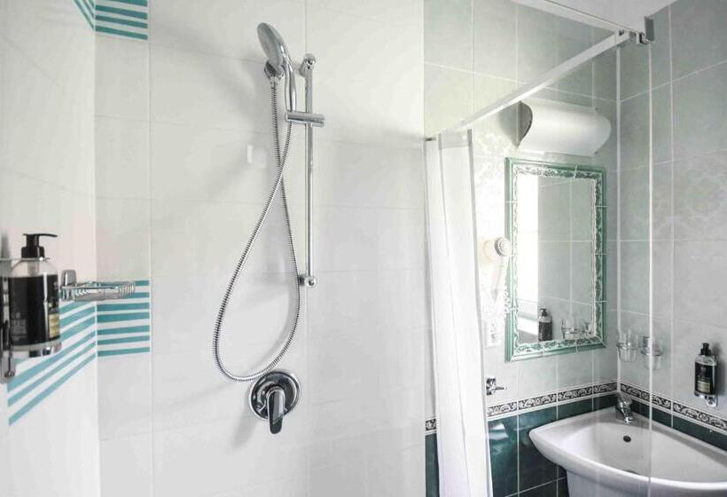 סוויטה, Diana Apartments