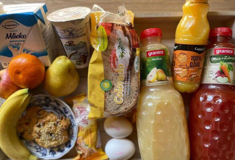 סוויטה, Diana Apartments