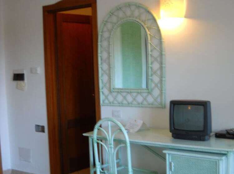 חדר סטנדרט לארבעה, Domu Incantada