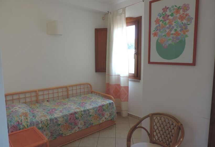 חדר סטנדרט לארבעה, Domu Incantada