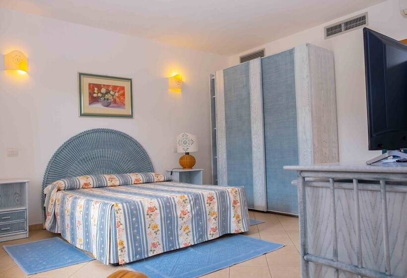 חדר סטנדרט לארבעה, Domu Incantada